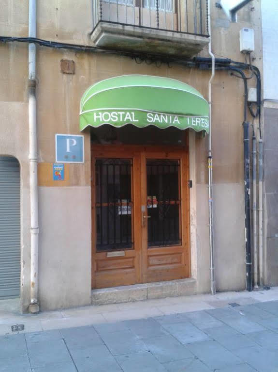 Hostal Santa Teresa Реус Экстерьер фото