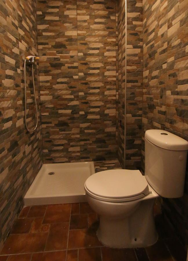 Hostal Santa Teresa Реус Экстерьер фото