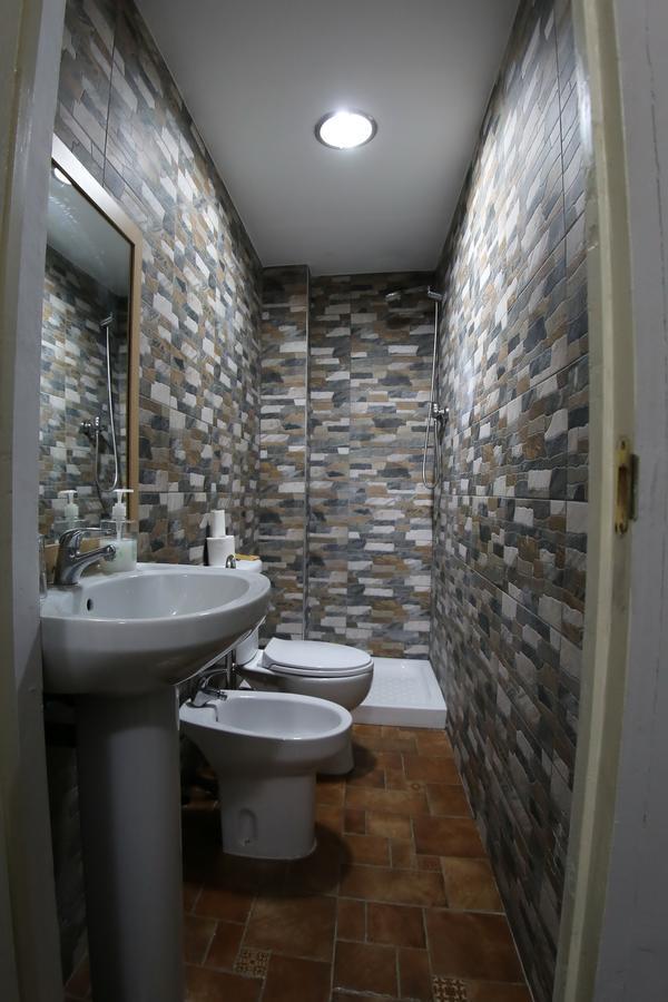 Hostal Santa Teresa Реус Экстерьер фото